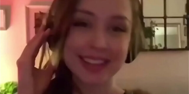 big tits,boobs,brunette